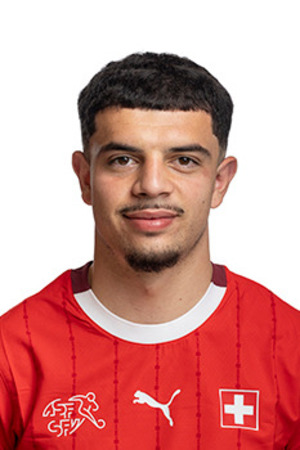 	Zeki Amdouni 	